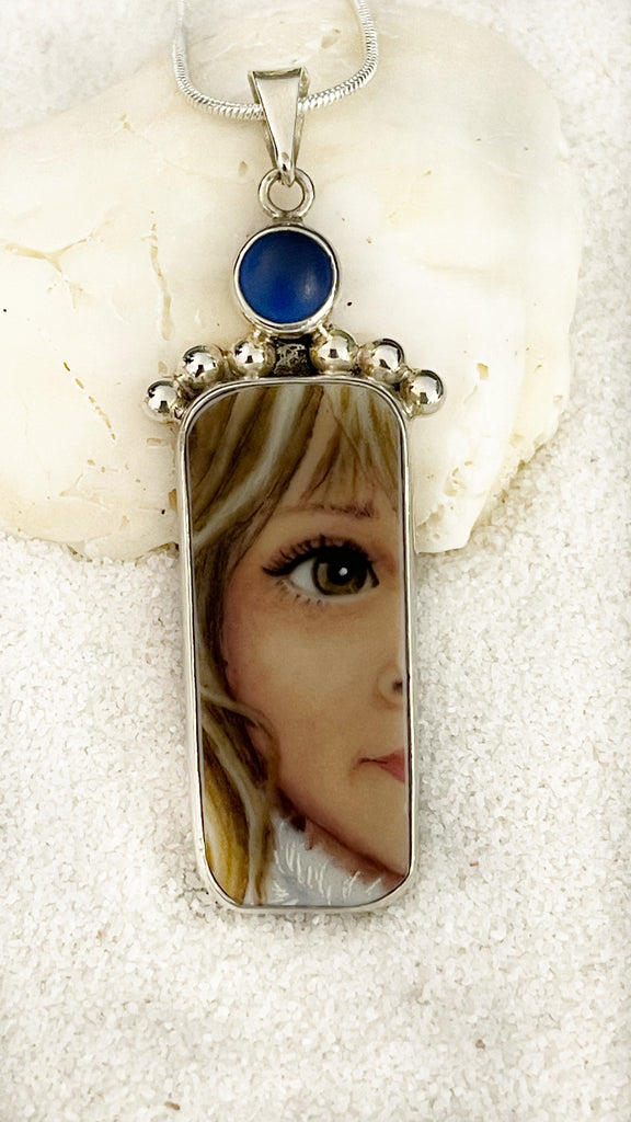 Vintage China Faces The Brown Eyed Girl Pendant